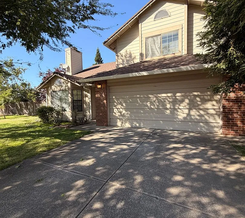 108 Dains Ct