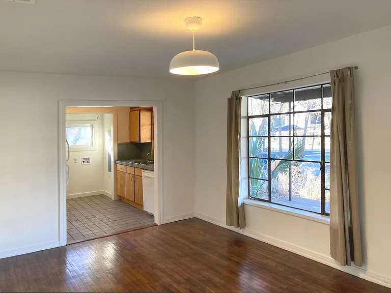 1003 Ruth Ave #B — Photo 4