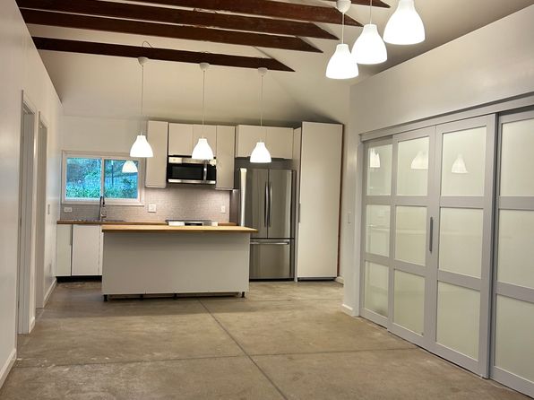 (undisclosed Address)