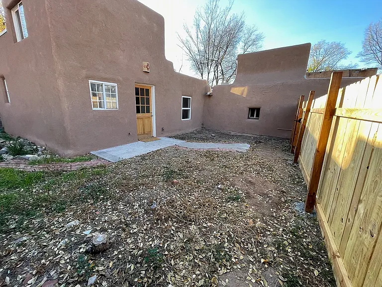149 Candelario St #A — Photo 10