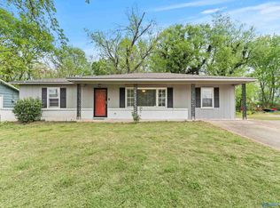 2919 Alhambra Dr SW, Huntsville, AL 35805