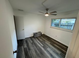 814 NW 13th Ave, Dania, FL 33004