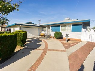 1113 Acacia St, Corona, CA 92879