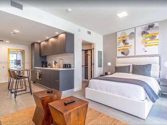 5th image of 227 NE 2nd St #2413