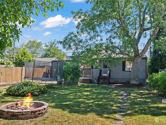 2nd image of 7037 Fawcett Avenue