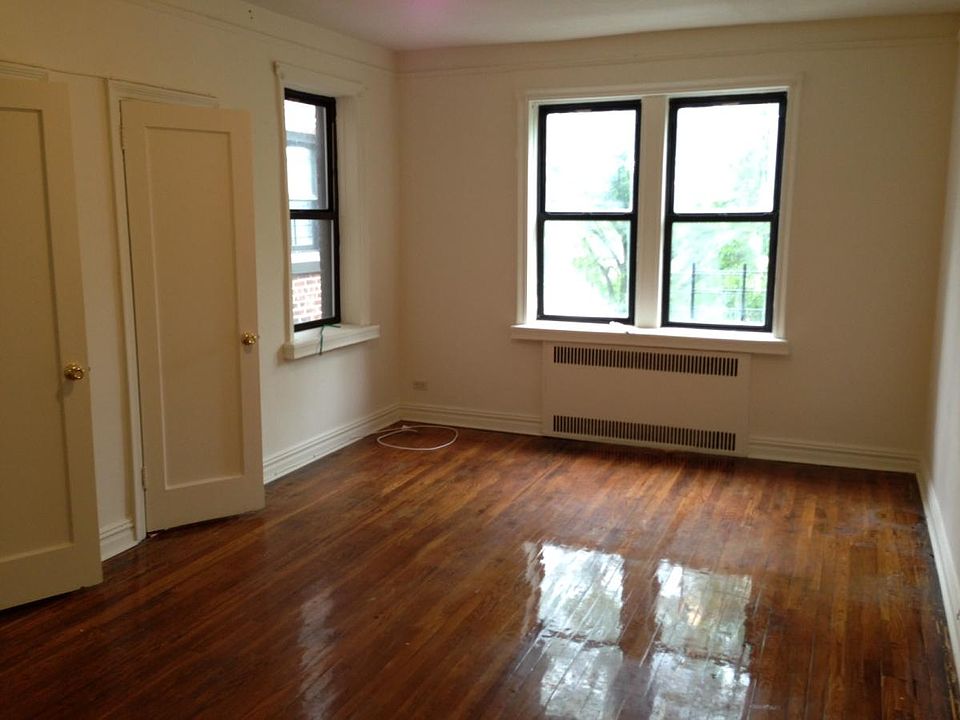 1st image of 8716 116th St
