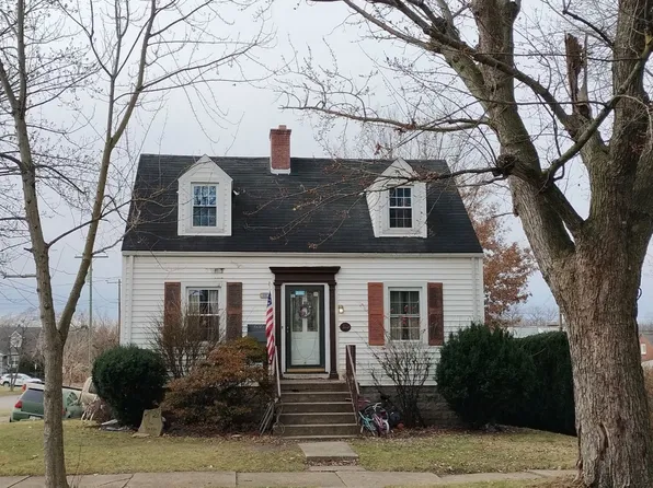 636 Welty St, Greensburg, PA 15601