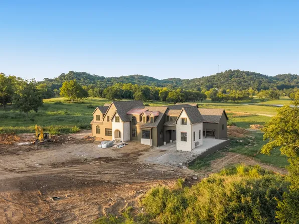4276 Columbia Pike, Franklin, TN 37064