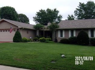 2004 Fuller St, Mountain Home, AR 72653