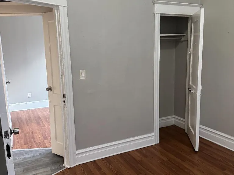Unit Photo