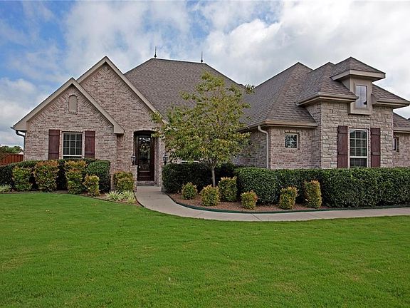 2nd image of 461 Trailwood Ct