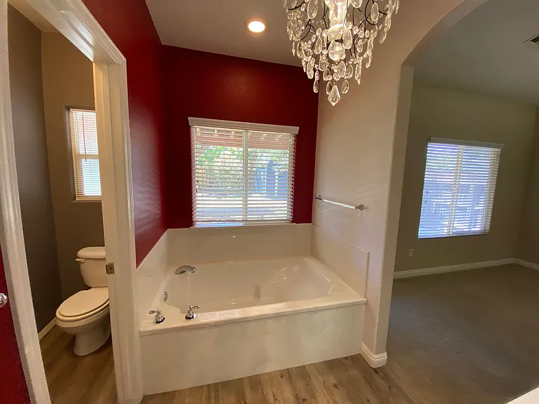 2643 W Oakridge Ave — Photo 15