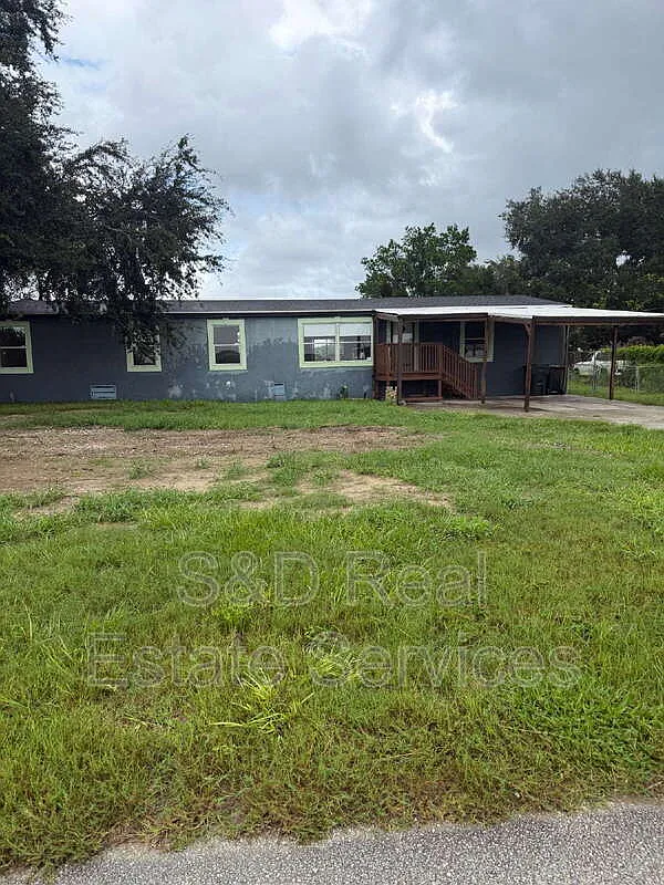 3 bed, 2.0 bath, 1680 sqft, $1,760 — Photo 1