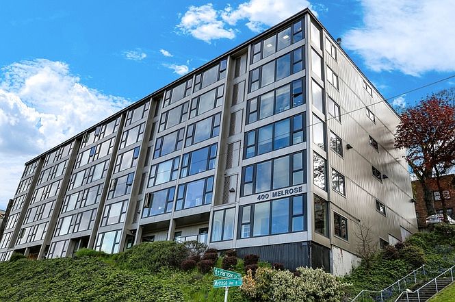 1st image of 400 Melrose Ave E APT 602