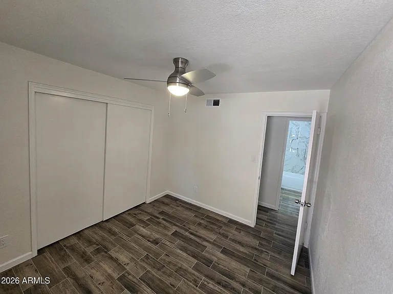 715 N Arrowhead Dr #3 — Photo 10