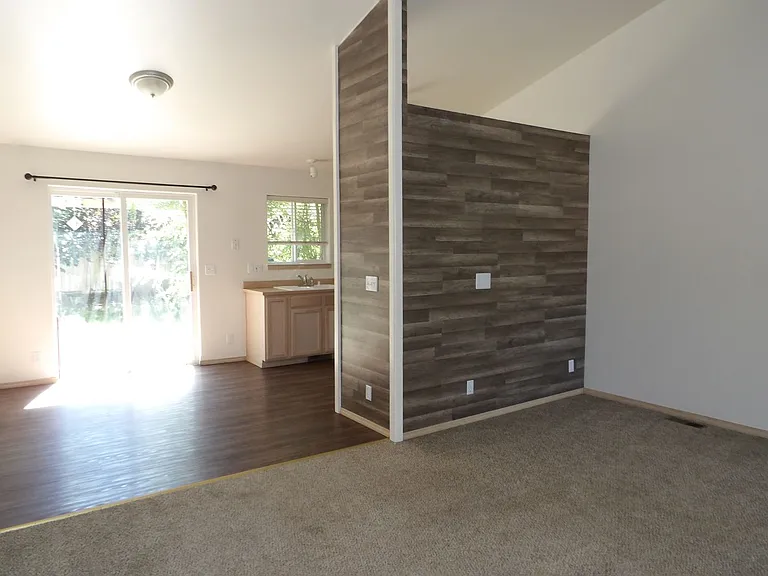 1700 W Canfield Ave — Photo 5