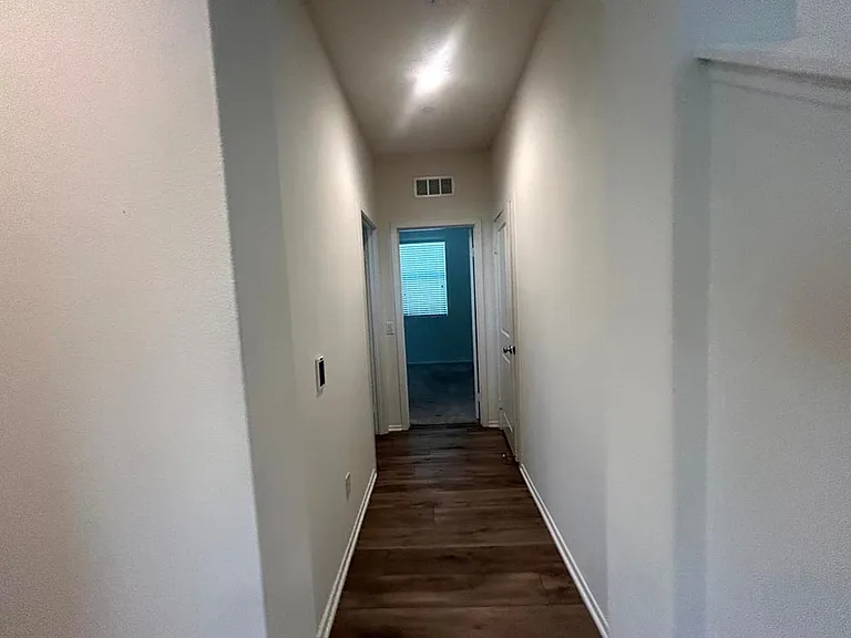 295 Fuerte Dr — Photo 6
