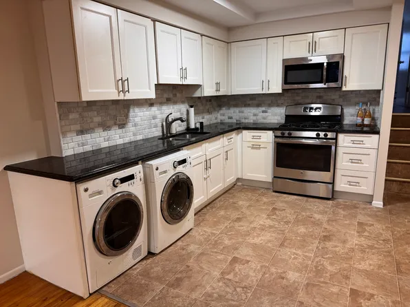 1806 E 18th St, Brooklyn, NY 11229