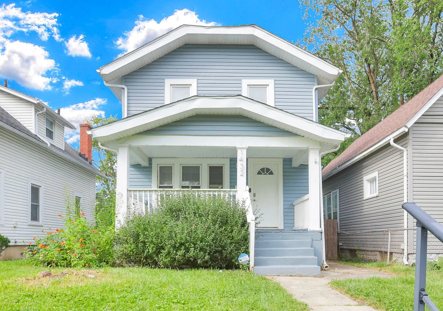 Spacious 4BR/1.5BA Home in Columbus — Photo 2