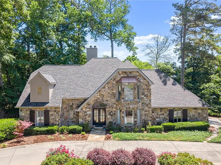 459 Atlanta Country Club Dr SE — Photo 1