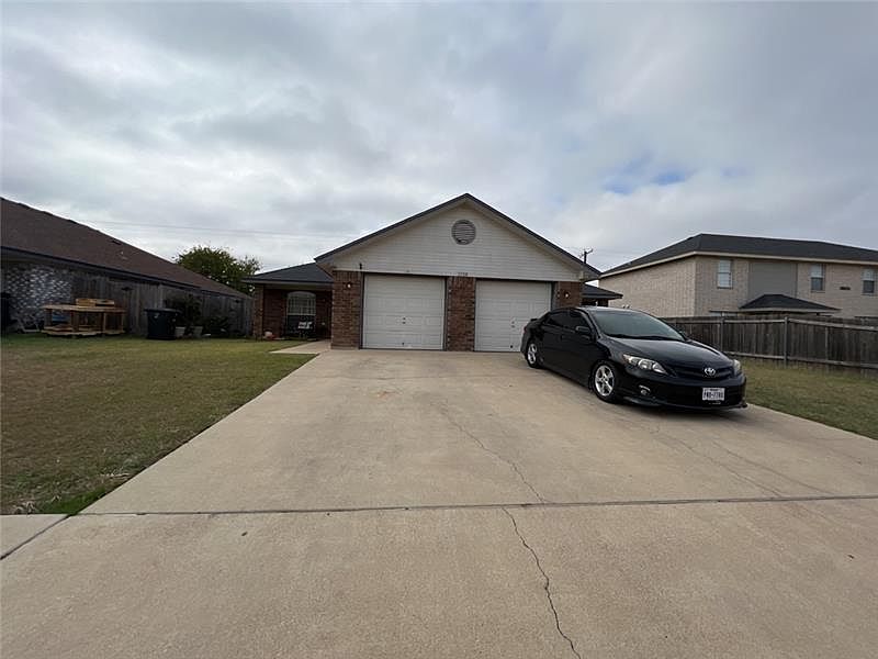 1st image of 3708 Gus Dr #A