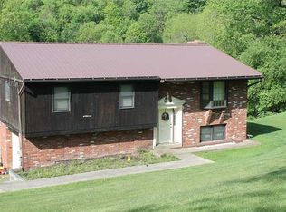 433 Brick House Rd, Claysville, PA 15323