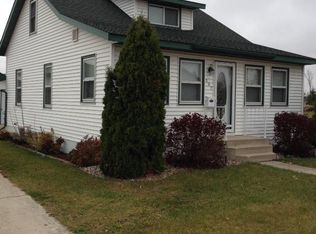 307 4th St NW, Wadena, MN 56482