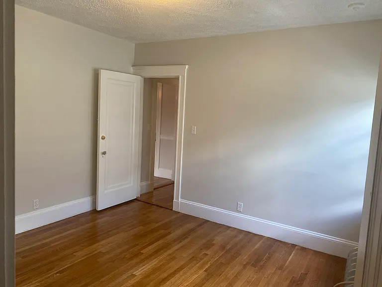122 Washington St #122 — Photo 11