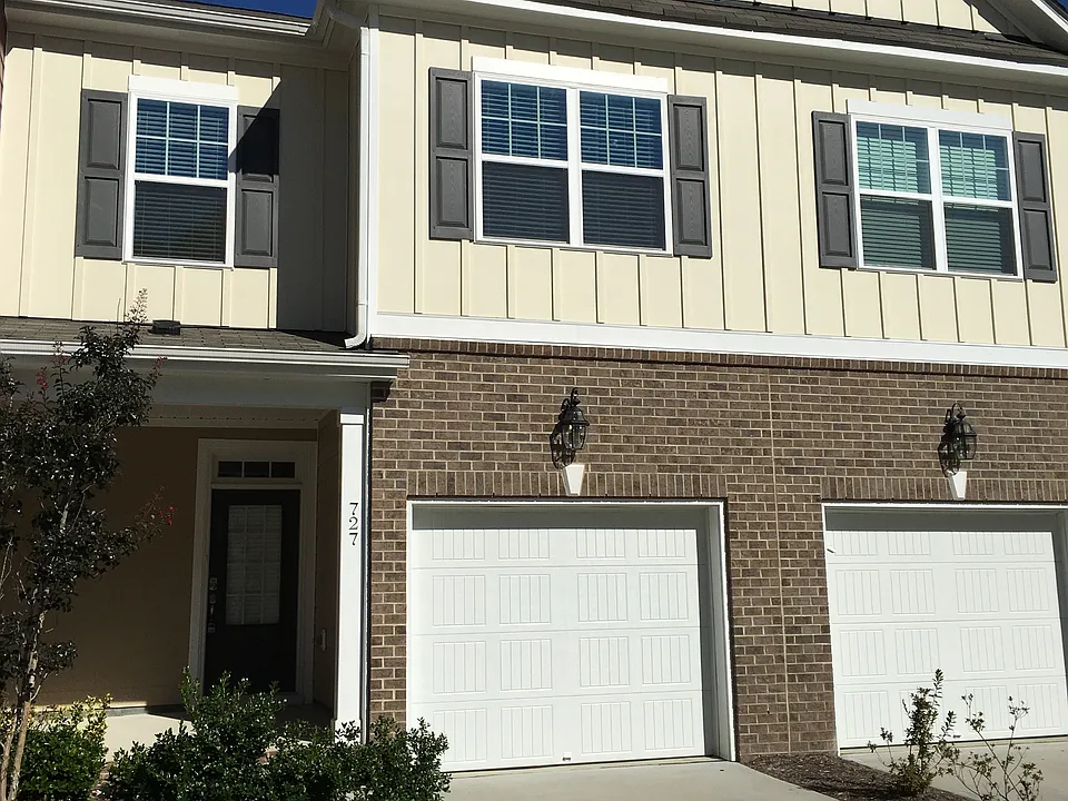 727 Treviso Ln #1