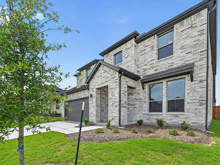 5722 Rushing River Way — Photo 3