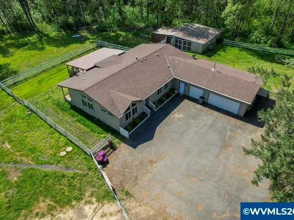 8340 A R Ford Rd, Grand Ronde, OR 97347