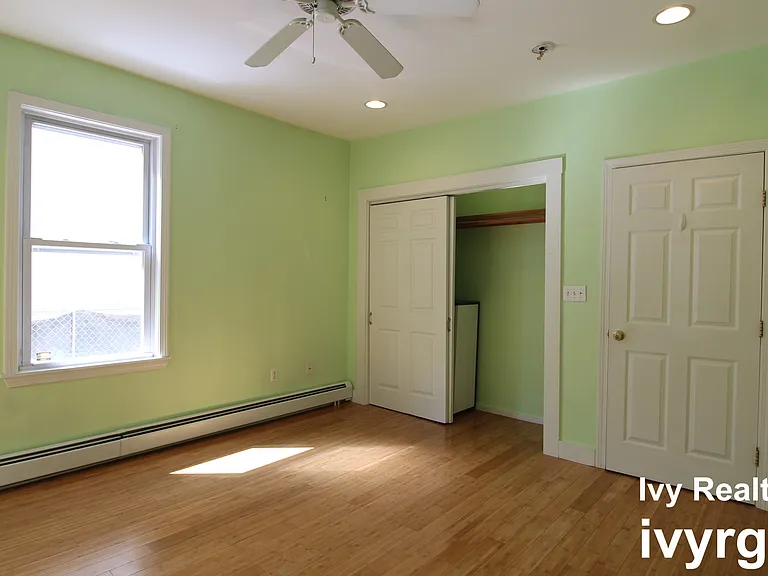 23 Cutter St #1 — Photo 4