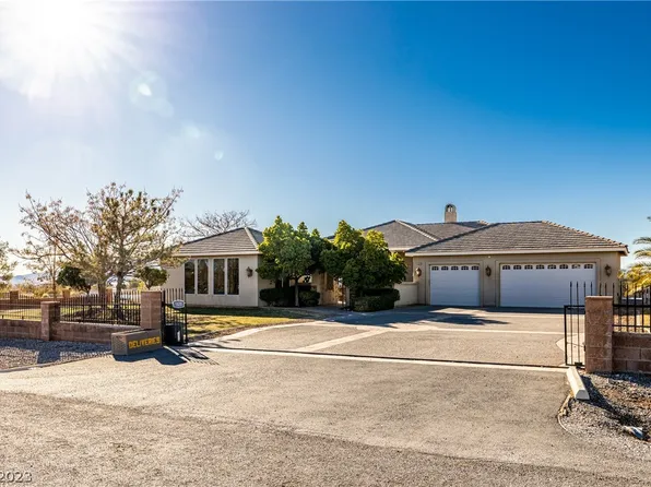 5820 Mojave St, Pahrump, NV 89061