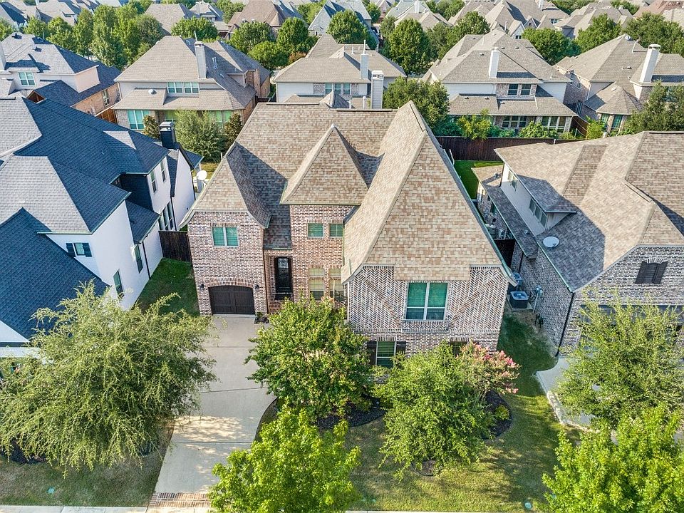 1st image of 14666 Roselawn Ln