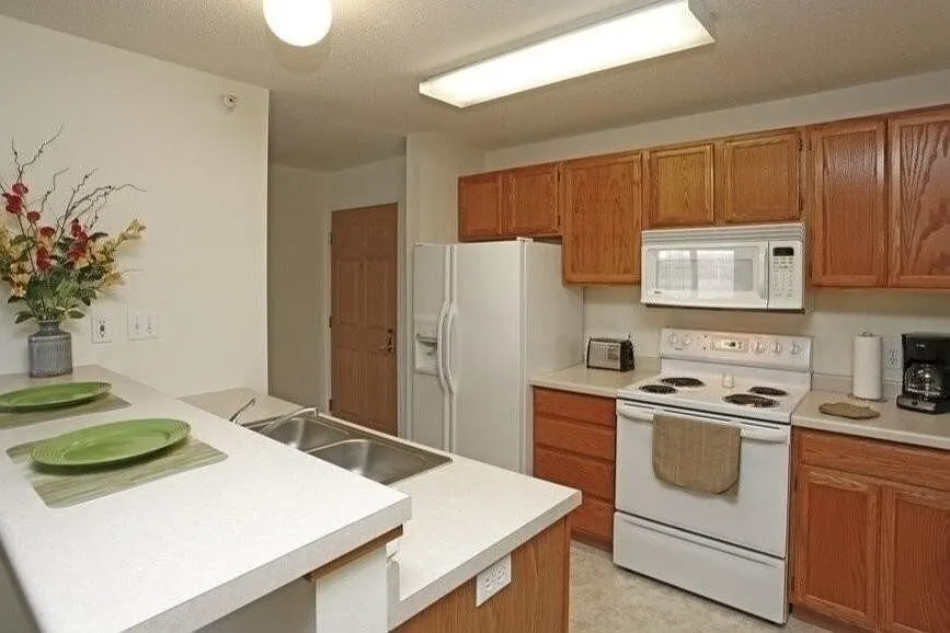 Crown Apartments