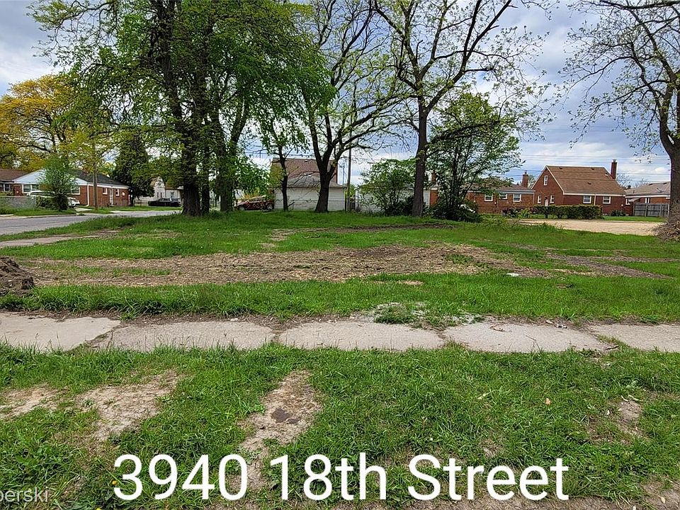 2nd image of 3940 18th St