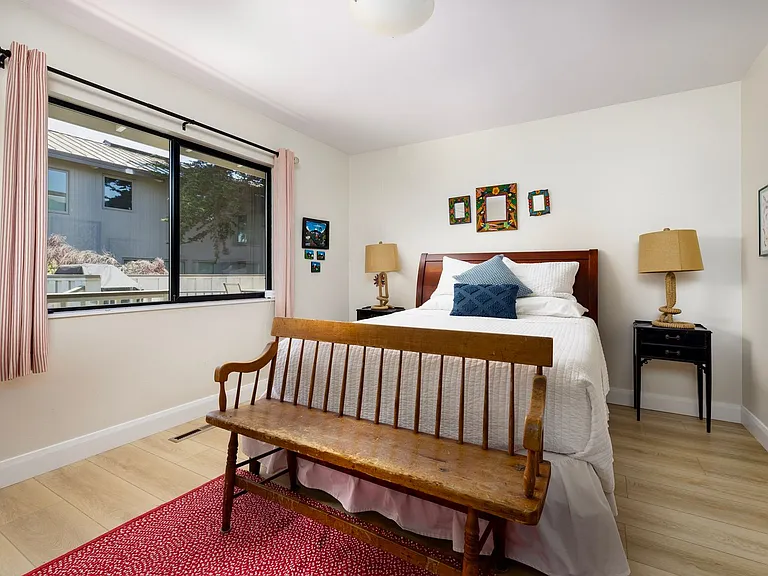 4499 Del Mar Ave — Photo 25