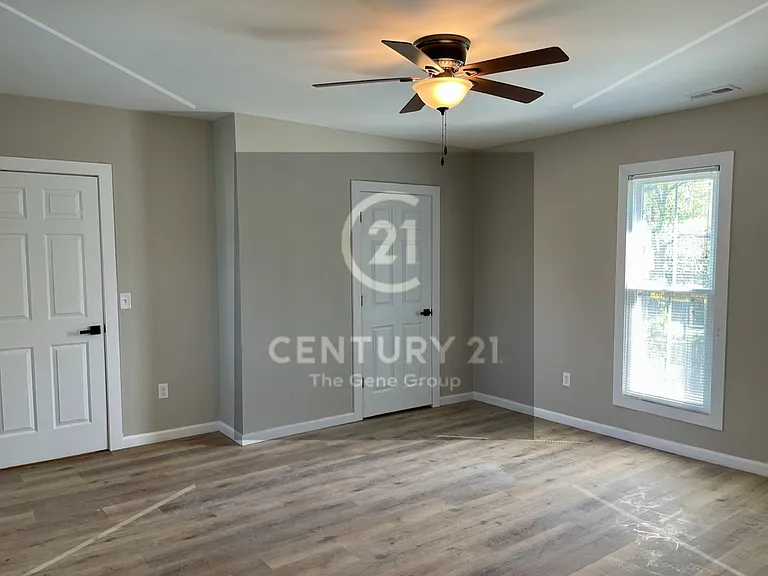 319 Wyoming St — Photo 16