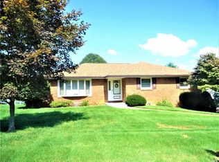 44 Ridgewood Rd, Easton, PA 18045