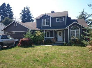 9821 42nd Ave SW, Seattle, WA 98136