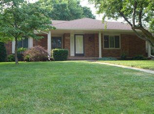 3851 S Crystal Pl, Springfield, MO 65807