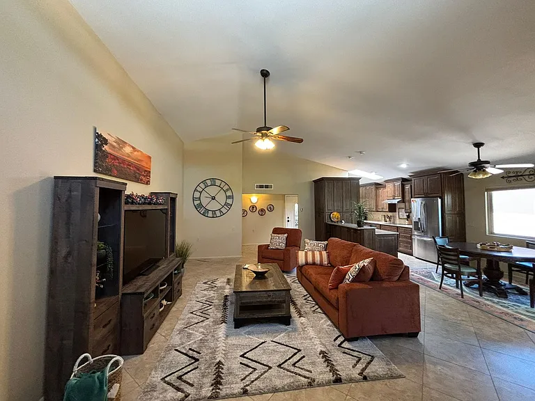 421 Leisure World — Photo 26