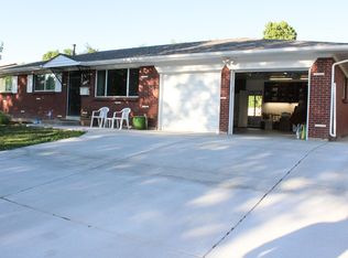 408 Empire St, Aurora, CO 80010