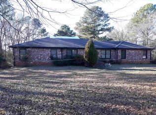 102 Hutchins Moody Rd, Hogansville, GA 30230