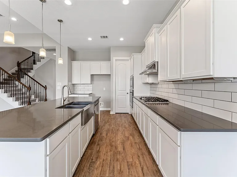 24014 Corinaldo Ct — Photo 28