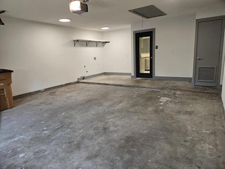 Teaberry Dr — Photo 10