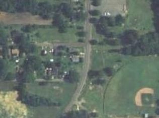 2334 Queensburg Ave, Laurel, MS 39440