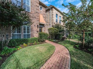 13715 Brookbluff Ln, Houston, TX 77077