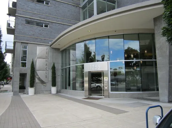 1255 NW 9th Ave Suite 216, Portland, OR 97210