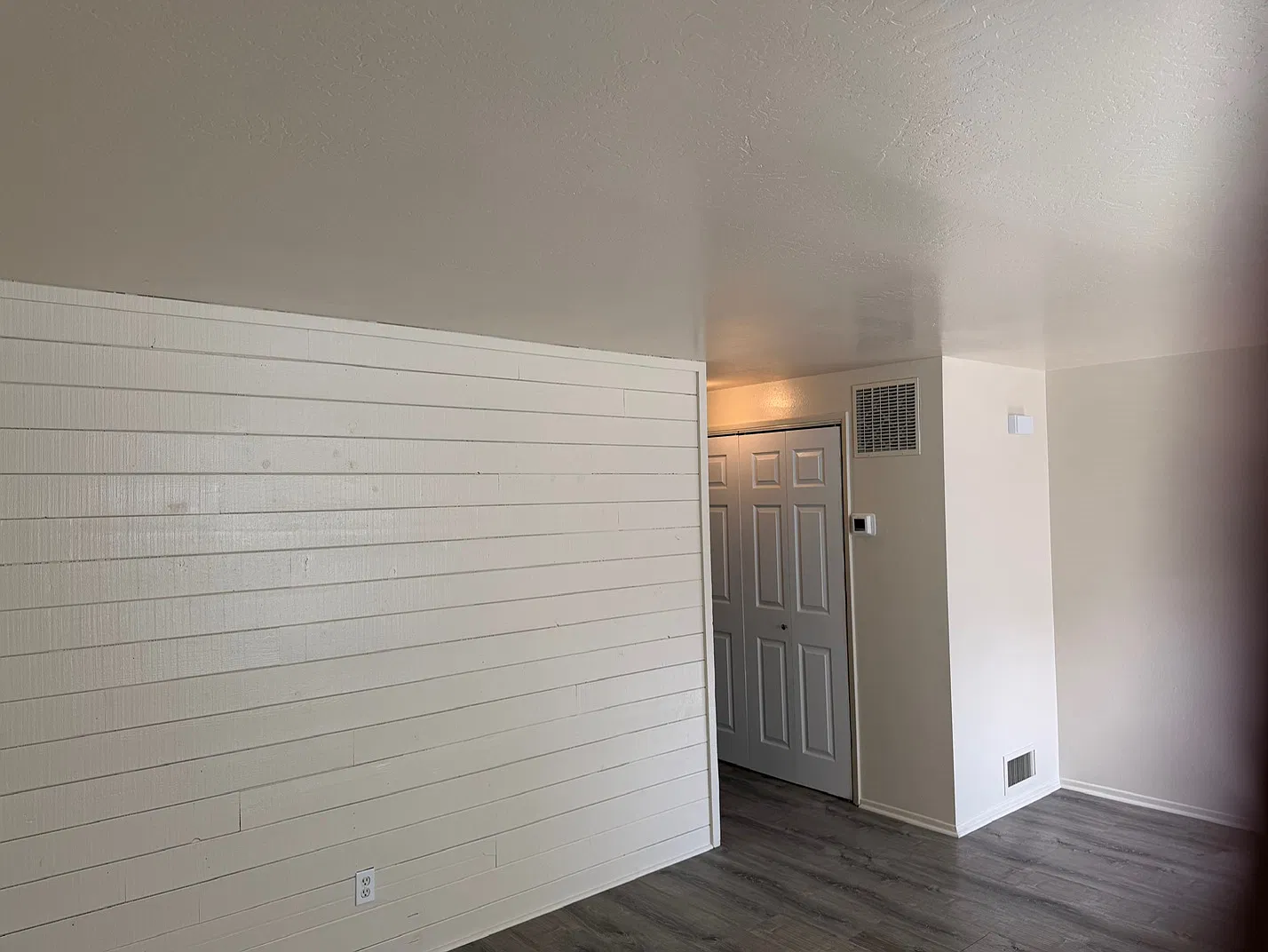 2 bed, 1.5 bath, $1,300 — Photo 3